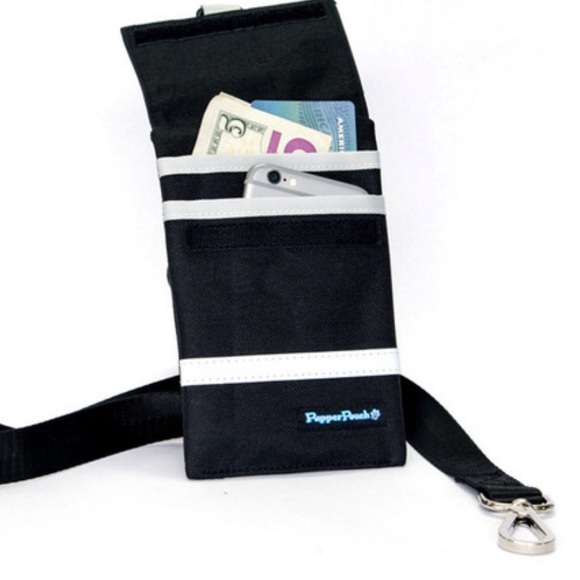 Pupper pouch 🆕"Big Dog" Black with Silver Trim - Picture 2 of 12